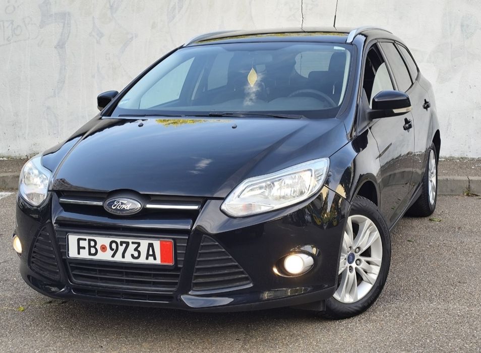 FORD Focus 2011 — imagine 5