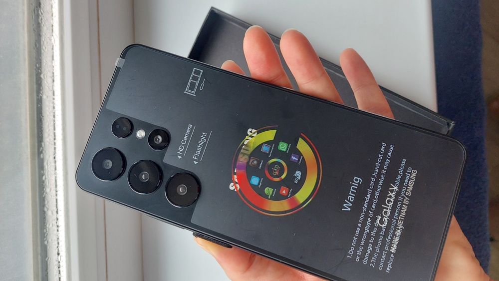 Продам сотовый телефон