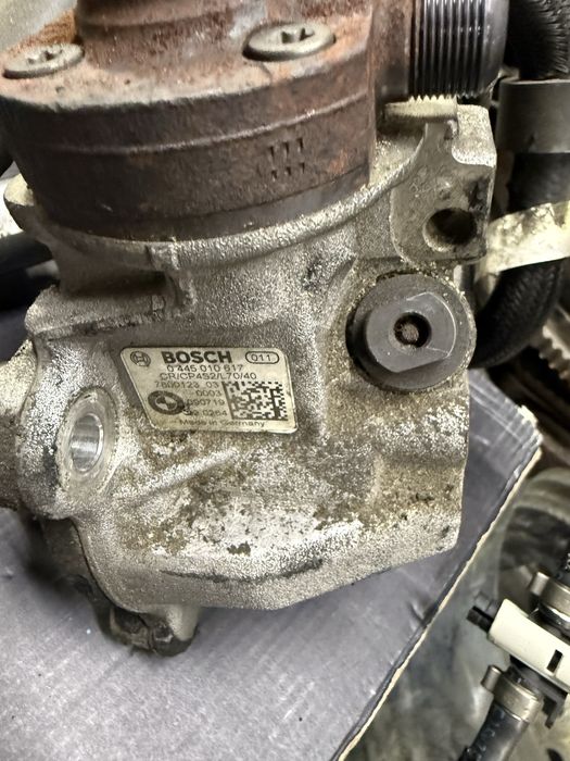 Pompa injectie bmw 3.0d 4.0d n57 rampa injectoare bmw n57 3.0d 4.0d