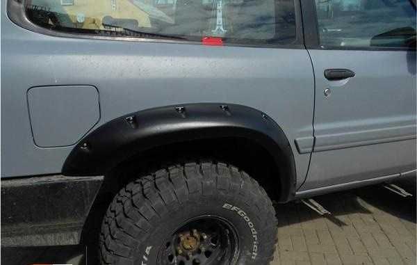 НОВИ ! Уширители / Раздувки за калници Nissan Patrol Y61 къса база