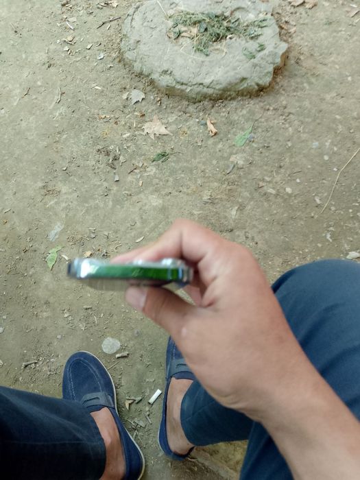 Iphone 13pro holati ideal srochna sotiladi narx kelishiladi