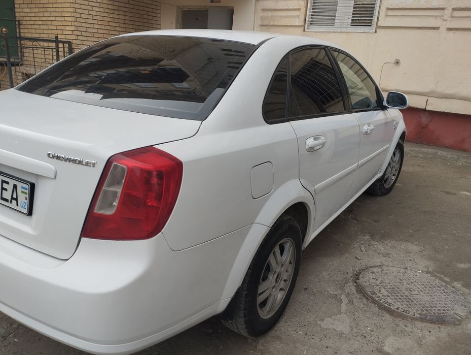 Lasetti 1.8 avtomat korobka