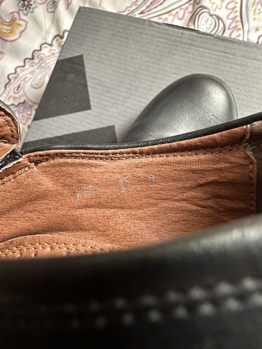 Продам туфли на мальчика