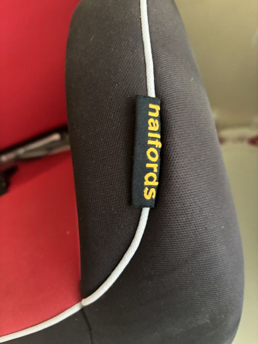 scaun de masina ( ca nou )