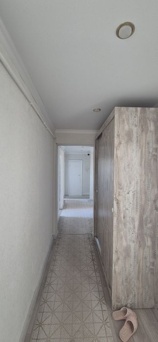 Продам 5 комнатную квартиру