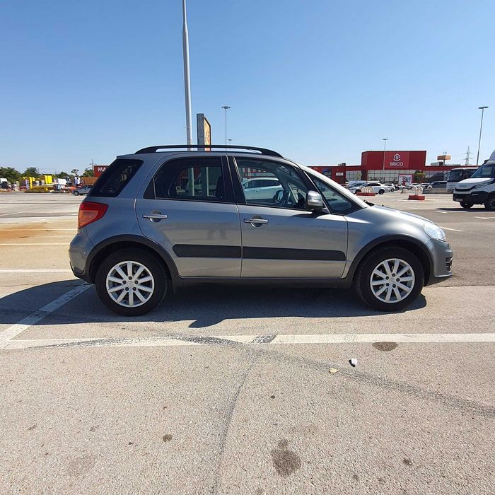 SUZUKI SX4 2012 — imagine 4