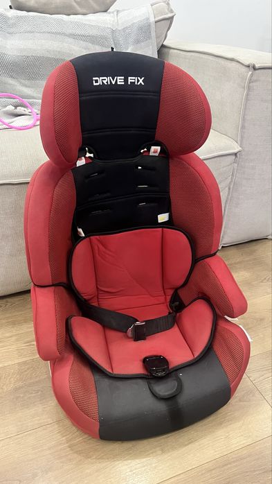 Продам автокресло