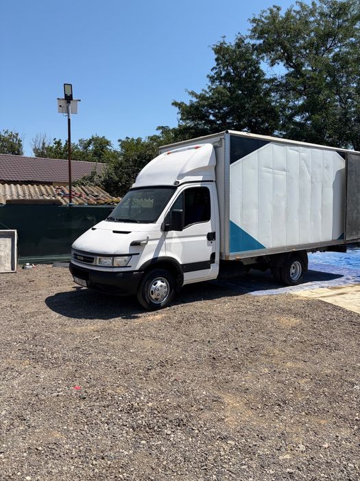 Duba Iveco Daily 2.3 Cub - 5 m - se conduce cu B