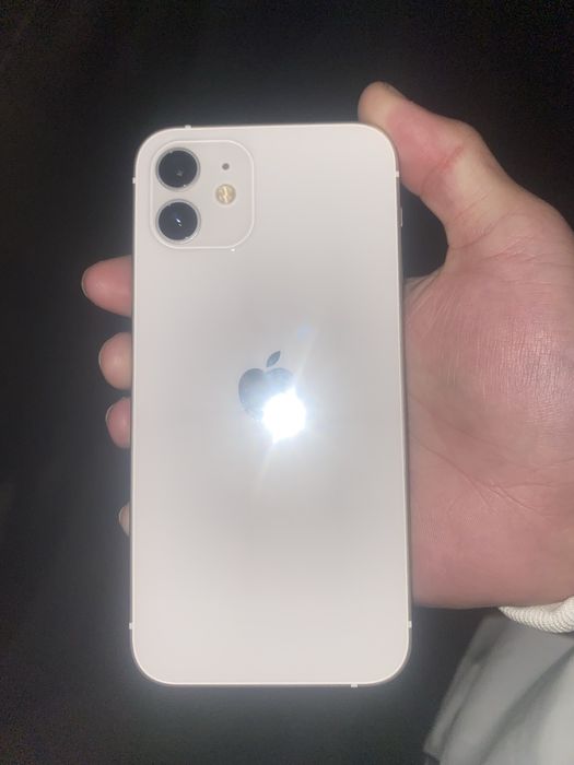 Iphone 12  94 yomkis radnoy