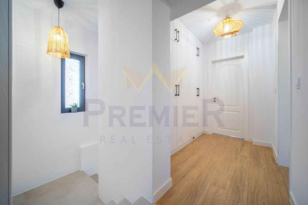 Продава се Тристаен апартамент в Варна, Галата - 148 кв.м за 758 €/кв.м - Снимка #11