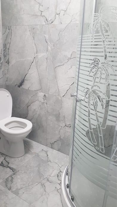 Ofer spre inchiriere harsonera la casa