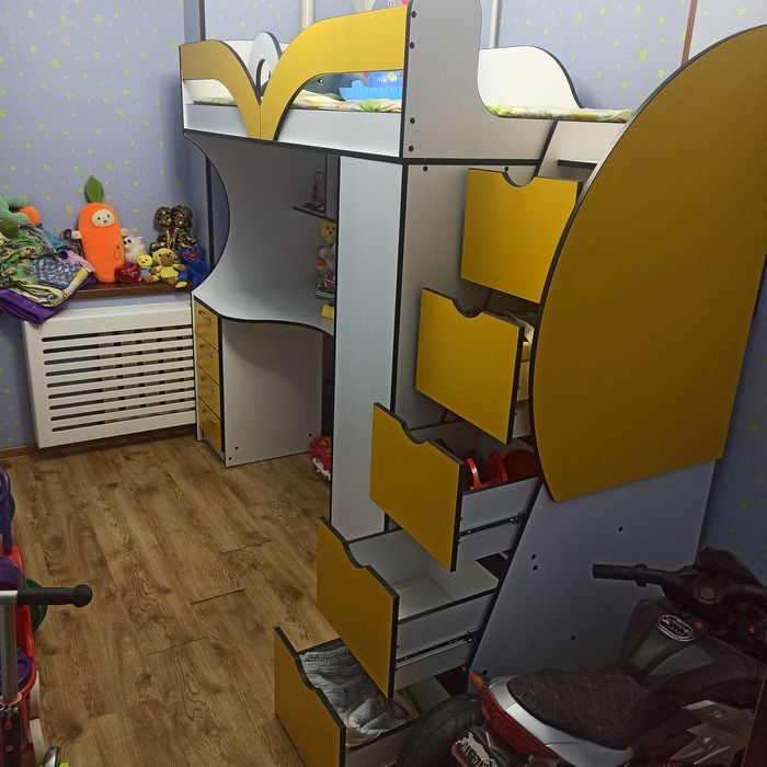 Детский гарнитур