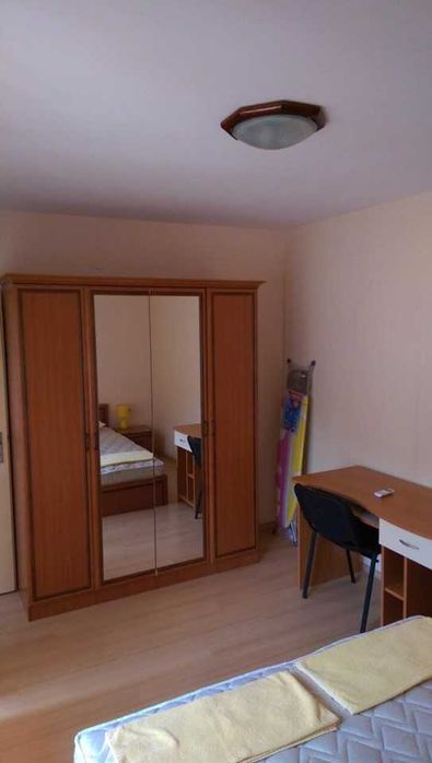 Дава се под наем Тристаен апартамент в Бургас, Възраждане - 90 кв.м за 255 € - Снимка #3