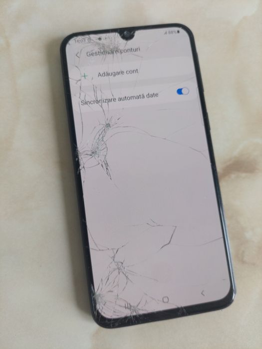[A40] Vând Samsung Galaxy A40 Black [probleme la ecran] //poze reale