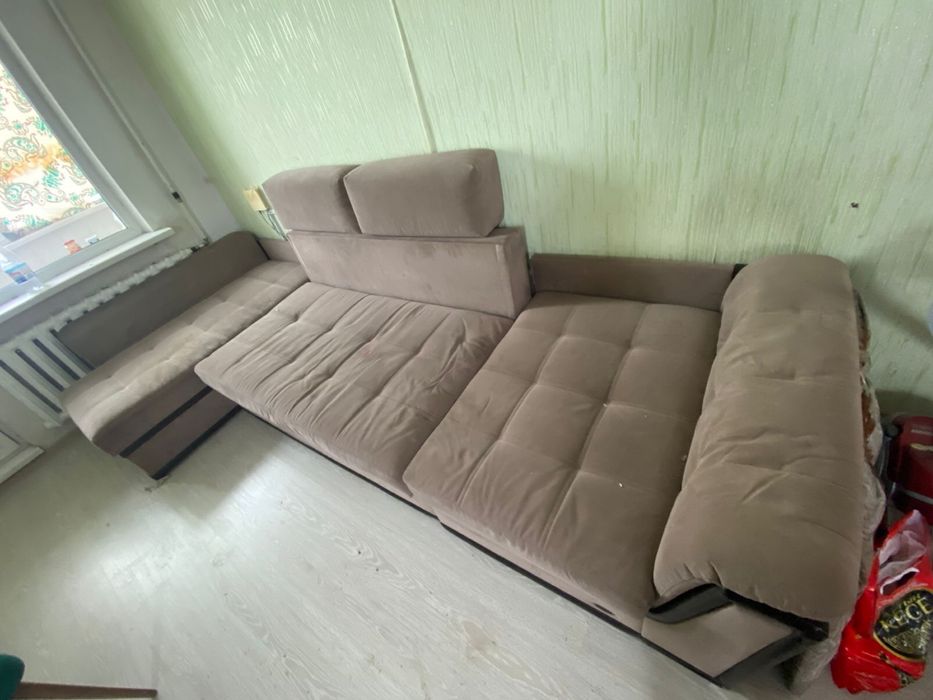 Диван продам срочно