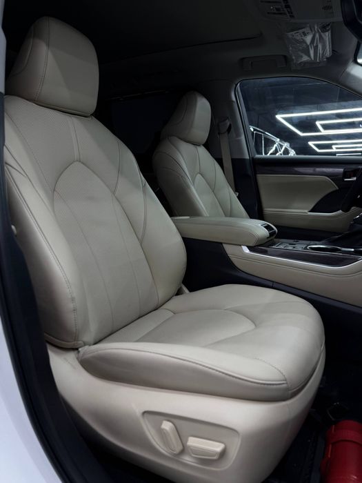 Toyota Highlander Hybrid Limited
