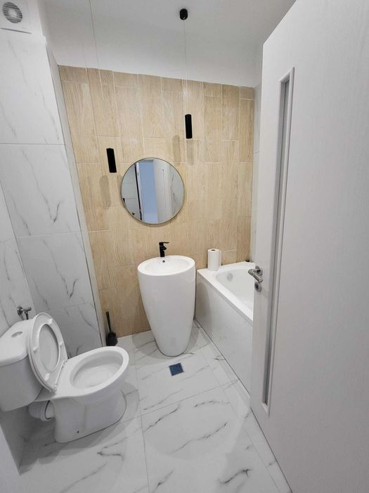 Propietar, Weiner Palada garsoniera moderna centrala proprie și loc de parcare inclus