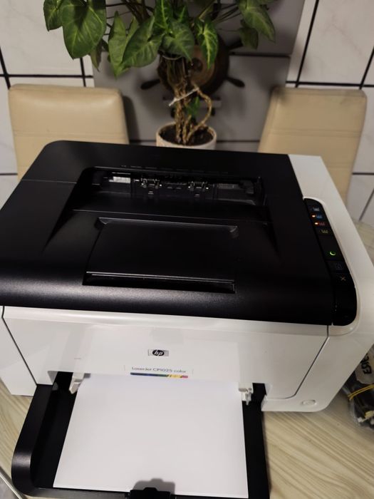 Imprimanta laser color HP cp1025