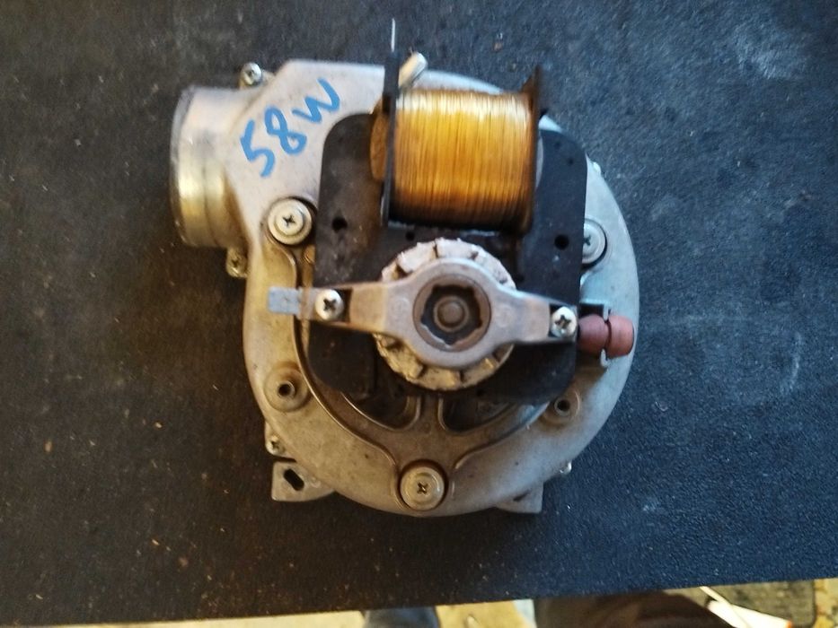 Ventilator 53 de wați centrala termica italian