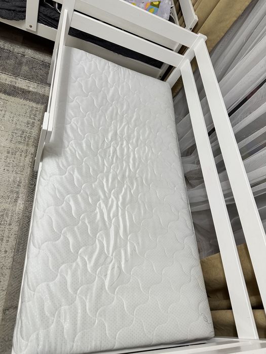 Пролам детскую кроватку