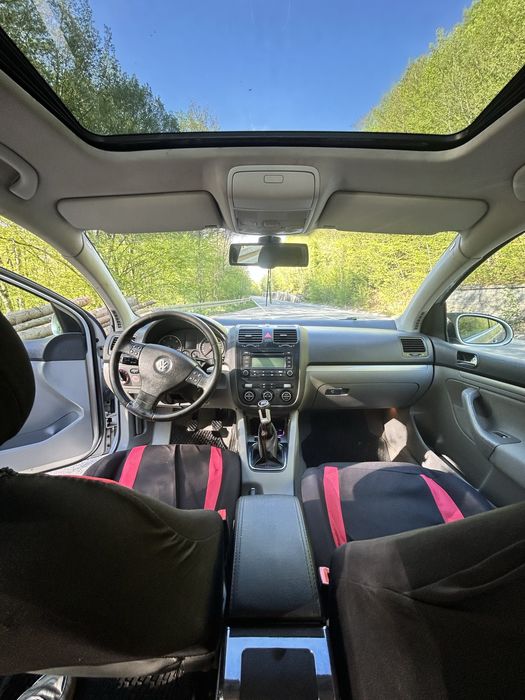 Volkswagen Golf 5  2.0 tdi 140cp BKD