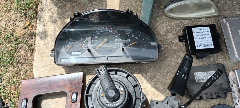 Mercedes Ml270 CDI. НА ЧАСТИ