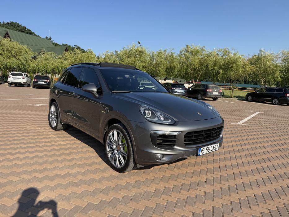 Porsche caynne S E - Hybrid 3.0 benzina Primul proprietar