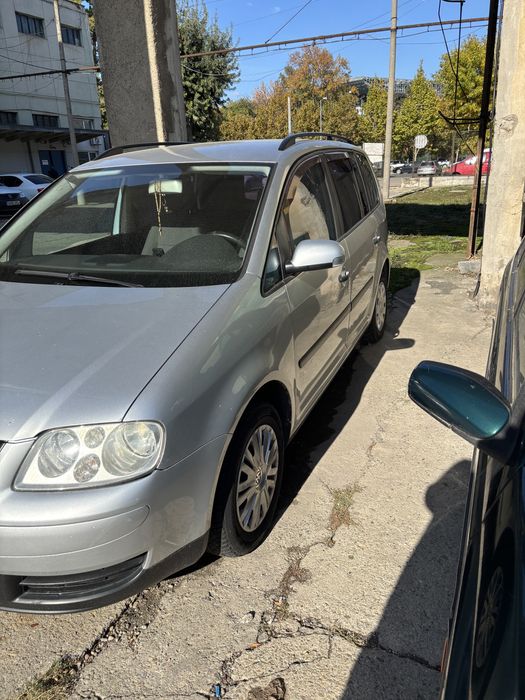 VOLKSWAGEN Touran 2004 — imagine 2