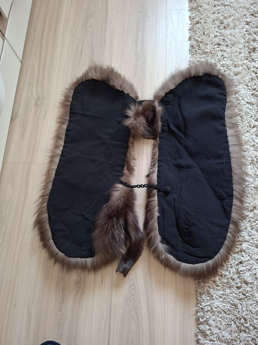 Vand guler de bana naturala din vulpe.