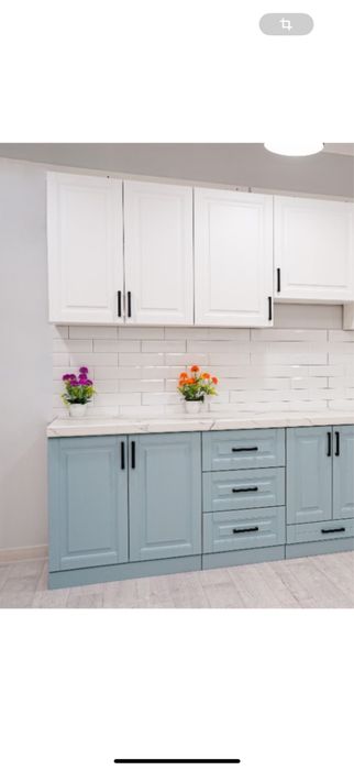 Кухонная мебель , новая - цена 280.