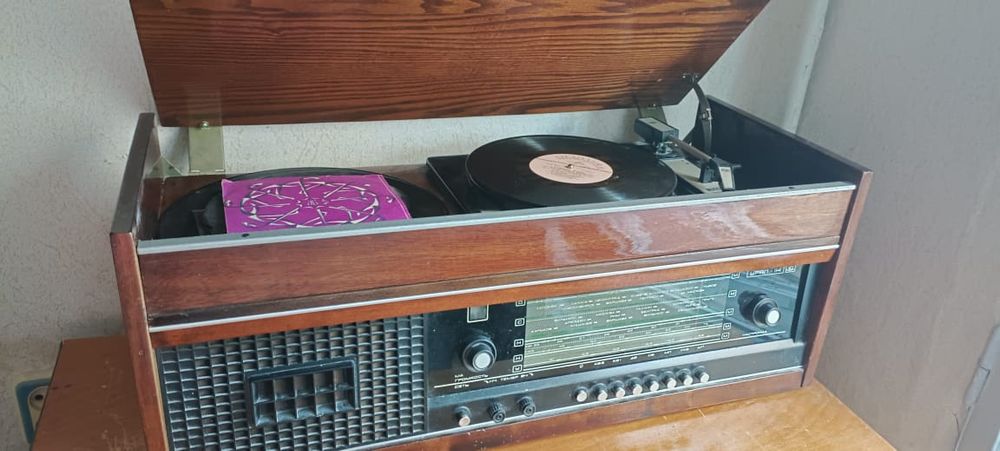 Патефон граммофон