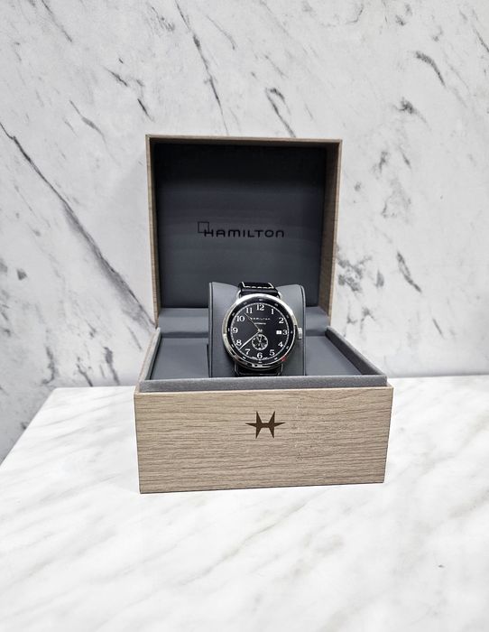 Hamilton Khaki Navy Pioneer Zeus Amanet 60102