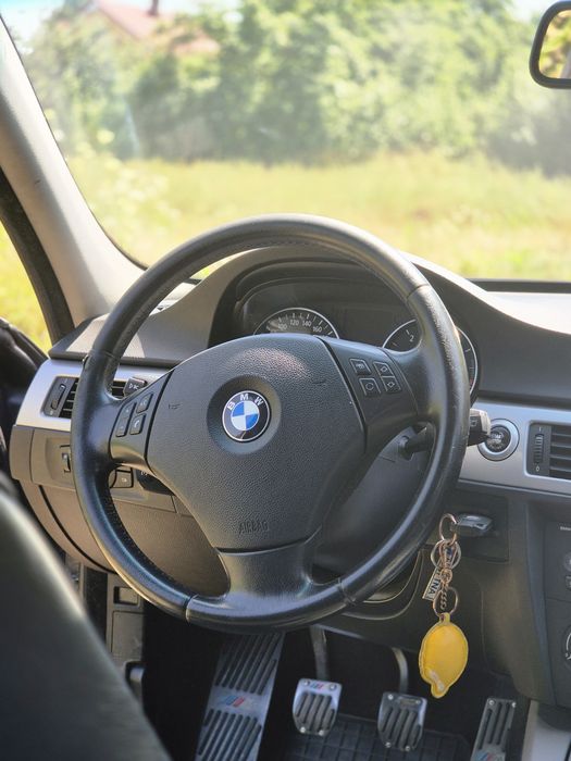 BMW 318d E90 2.0 Diesel 2006 – 2 Seturi Jante + Anvelope