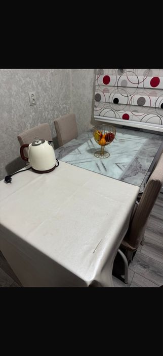 Продается кухонный  стол