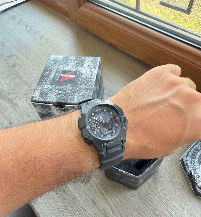 Casio G-SHOCK GA-B001-1AER — original, ideal holatda
