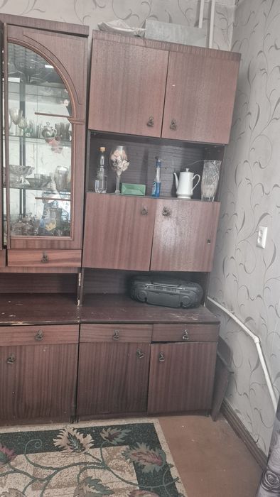 Отдам стенку даром