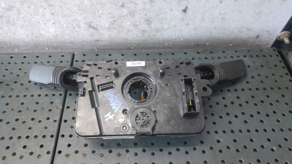 Bloc manete semnalizare stergator parbriz opel astra h a04 Bloc manete semnalizare stergator parbriz opel astra h a04 13184055gl