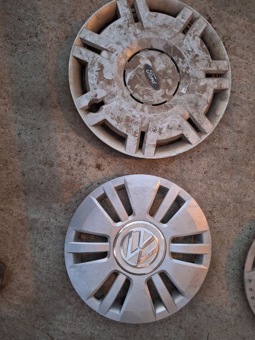 Оригинални тасове на бройка