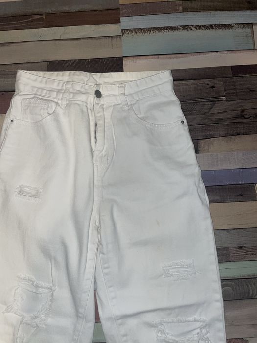 Бели дънки от шейн