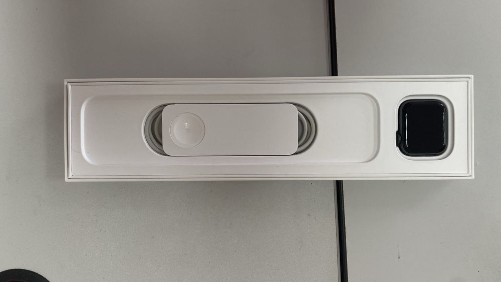 Apple Watch SE 40 mm