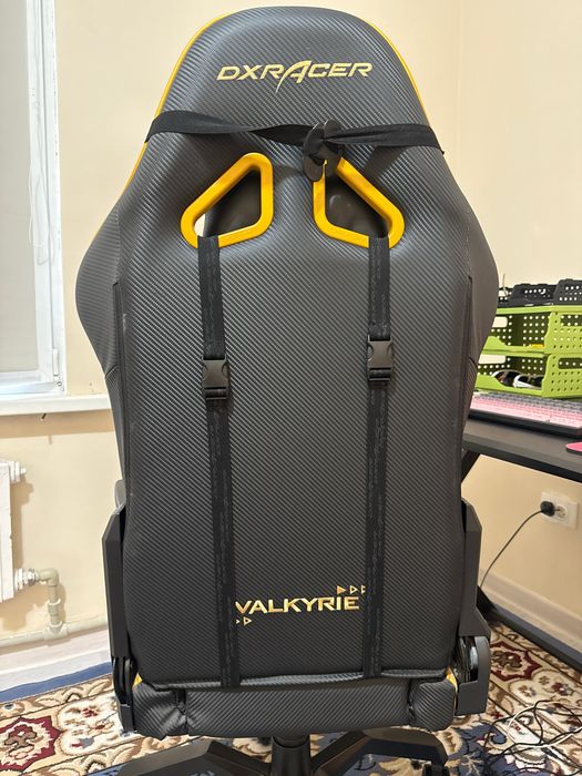 Игровое кресло DXracer Valkyrie