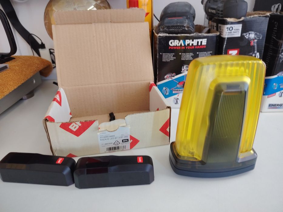 Set fotocelule bft  poarta automatizata