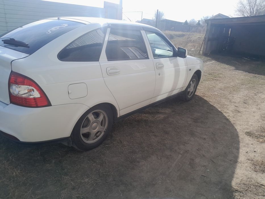Продам приору 2 2015