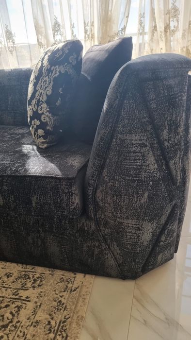 Диван внесен от Турция