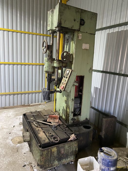 Продам токарный станок