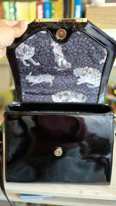 Geanta Ted Baker
VIVANAA - Geantă