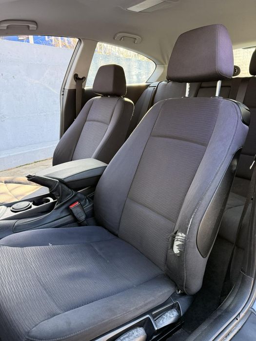 BMW 118D 2008год.