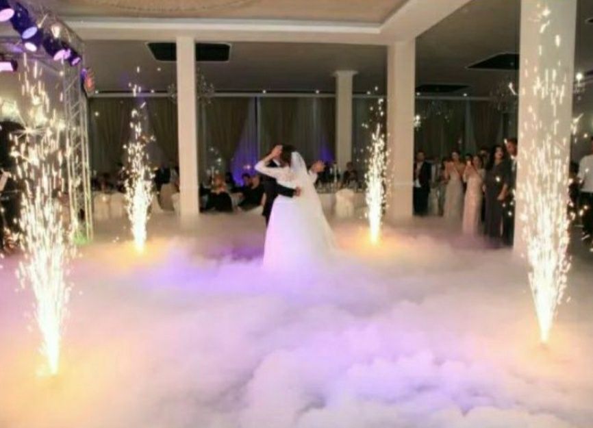 Fum greu gheata carbonica evenimente nunti petreceri dansul mirilor