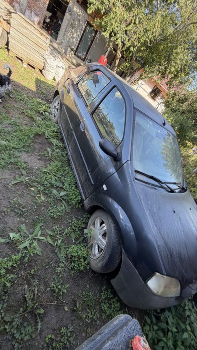 DACIA Logan 2004 — imagine 3