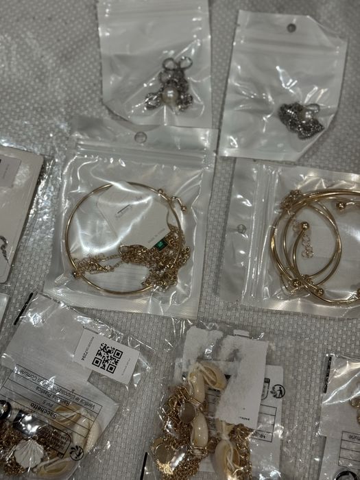 Распрадажа!Новые разные комплект бижутерии! (Магазин закрывается)